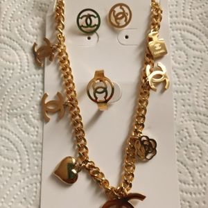 Chanel set 4 pieces